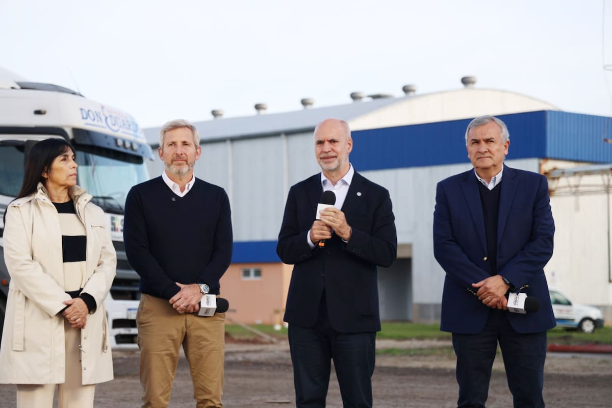 Larreta presentó sus propuestas para el sector industrial junto a Morales, Frigerio y Aluani en la empresa avícola Don Eduardo, en Entre Ríos