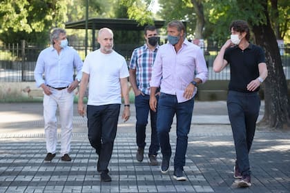 Larreta, Retegui y Lousteau, en Parque Patricios