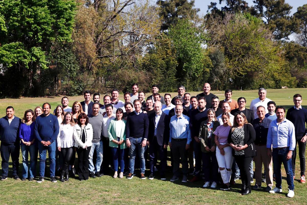 Larreta y Santilli, en San Martín, con intendentes de Juntos por el Cambio