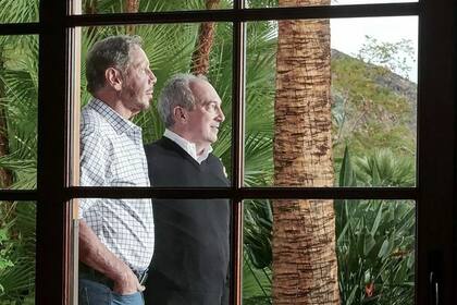 Larry Ellison y David Agus, fundadores de Sensei. Gentileza Sensei