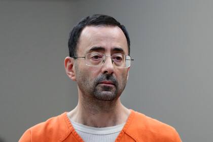 Larry Nassar ¿ está en prisión por abusar sexualmente de gimnastas. (Foto AP/Paul Sancya, Archivo)