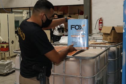 Las 16 toneladas de cocaína secuestradas en Alemania se cargaron en Paraguay pero pasaron por el puerto de Buenos Aires