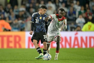 Las 24 horas increíbles de Leonel Flores: dos goles con Boca y segundo partido en la selección argentina