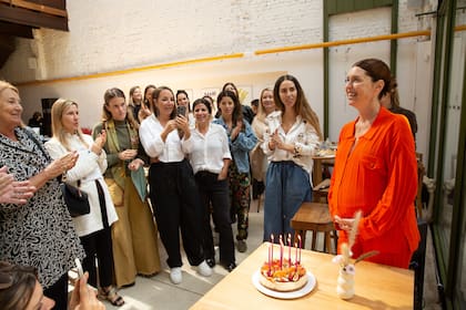 Las 30 invitadas celebraron el pre cumpleaños de Victoria.