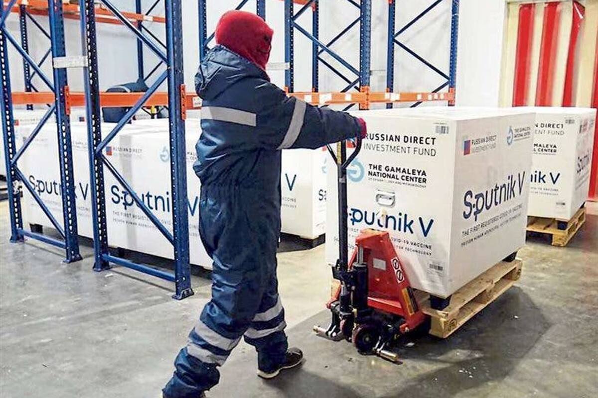 Las 300.000 dosis que llegaron de Moscú el 24 de diciembre en el Airbus 330 estarán hasta la madrugada de mañana en un depósito de Avellaneda, refrigeradas a -18 grados