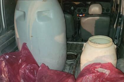 Las achuras y la carne en mal estado se encontraban en un camión frigorífico sin sistema de frío