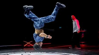 Las actuales aura battles se parecen a las batallas del breaking y otras danzas urbanas