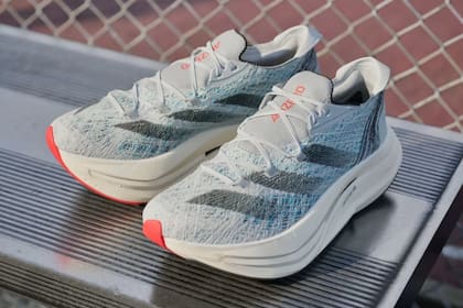 Las adizero Prime Strung X2 no están permitidas en competencias internacionales