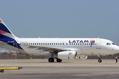 Varios usuarios relacionaron el cese de vuelos de cabotaje de Latam en la Argentina con la intervención de la cerealera Vicentin