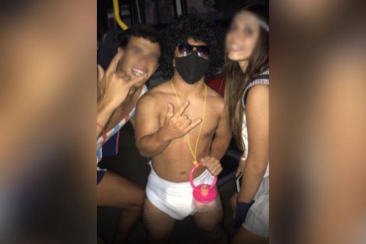 Las agencias que ofrecen este tipo de servicio aseguran que en esta época del año pueden hacer tres o cuatro "shows" por noche