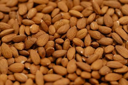 Las almendras forman parte de la dieta de muchas personas debido a su riqueza en nutrientes (Foto Pexels)