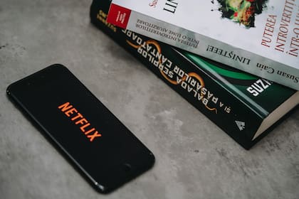Las alternativas para ver Netflix desde un televisor antiguo