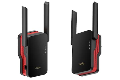 Las antenas del AX3000 de Cudy se pueden mover para optimizar la señal; también tiene un puerto de red Gigabit