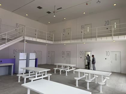 “Las áreas de reclusión serán celdas dobles y habrá espacios de alojamiento colectivo”, dice el arquitecto Guillermo Pereyra Nadin
