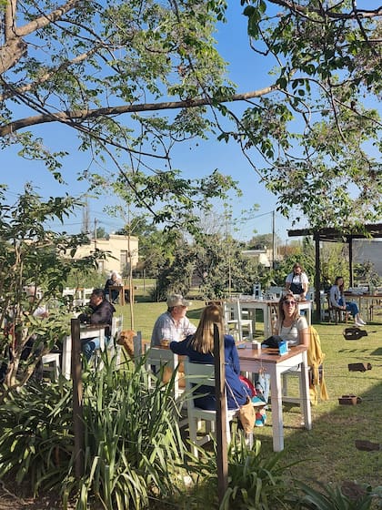 Las Argibay, justo frente a la plaza de Villa Lía, una de las propuestas gastronómicas