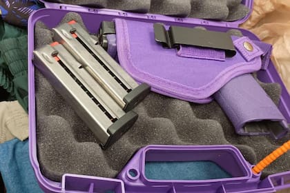 Las armas halladas en las valijas de las turistas norteamericanas