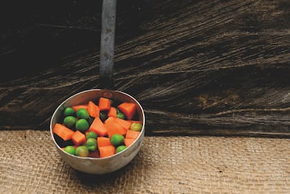 Las arvejas resultan un alimento completo y práctico para personas con estilos de vida exigentes