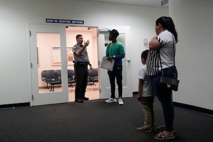 Las audiencias masivas en Miami que aceleran las deportaciones sin dar tiempo a los migrantes para defender sus casos.