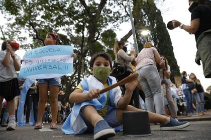 Las aulas abiertas brindan mucho más que alfabetización, enseñan, crean lazos sociales, alimentan, dan refugio, democratizan conocimientos, orientan y contienen