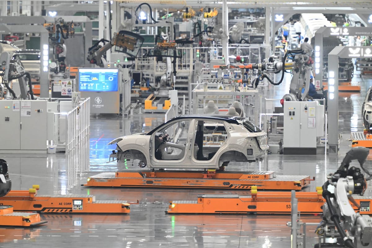 Las automotrices chinas recuperaron participación en su mercado frente a las joint ventures y continúan su expansión en múltiples mercados