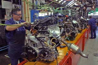 La crisis de las automotrices se extiende y proveedores estudian suspensiones