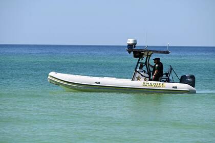 Las autoridades de Florida advirtieron sobre la presencia de bacterias enterococos en las playas del estado