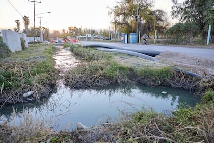 Las autoridades de Los Corralitos están preocupados por la llegada del Súper Niño; ya tiene problemas con los desbordes cloacales y la contaminación