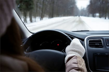 Las autoridades de Nueva York advierten de condiciones peligrosas al conducir debido al temporal