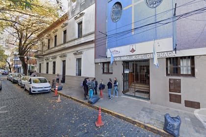 Las autoridades del Colegio Niño Jesús de Praga analizan fusionar la actividad académica con el Colegio Jesús en el Hurto de los Olivos, ambas instituciones de Olivos pertenecen al mismo grupo