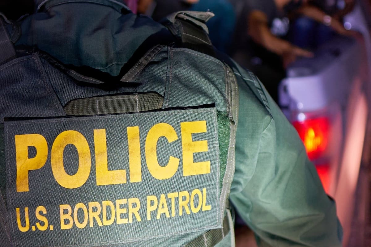 Las autoridades dicen que la táctica es común entre los traficantes de personas