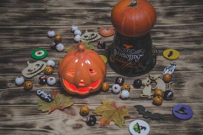 Las autoridades exhortaron a los papás a revisar los dulces que recibieron sus hijos en Halloween