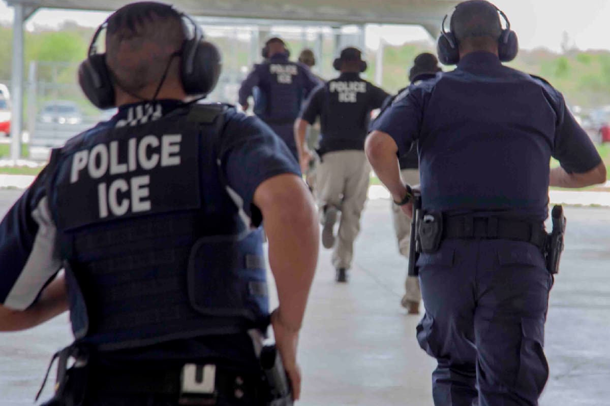 Las autoridades migratorias respondieron al caso para luego expulsar ciudadano extranjero implicado