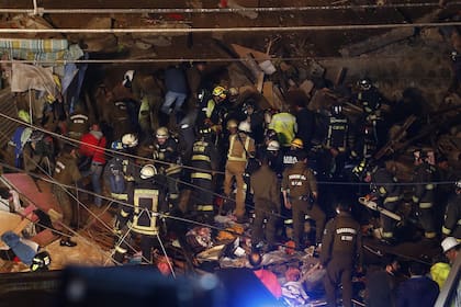 Las autoridades no descartan otros muertos; dos niños resultaron heridos y fueron trasladados