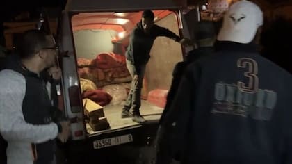 Las autoridades ordenaron el despliegue de equipos militares en las zonas más afectadas