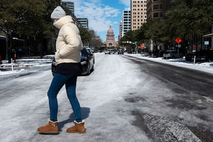 Las bajas temperaturas provocaron heladas y nevadas en Texas