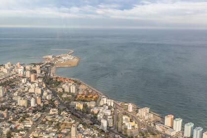 Las ballenas sei pasan por las costas de Comodoro Rivadavia y se las puede ver desde Punta Marqués, en Rada Tilly
