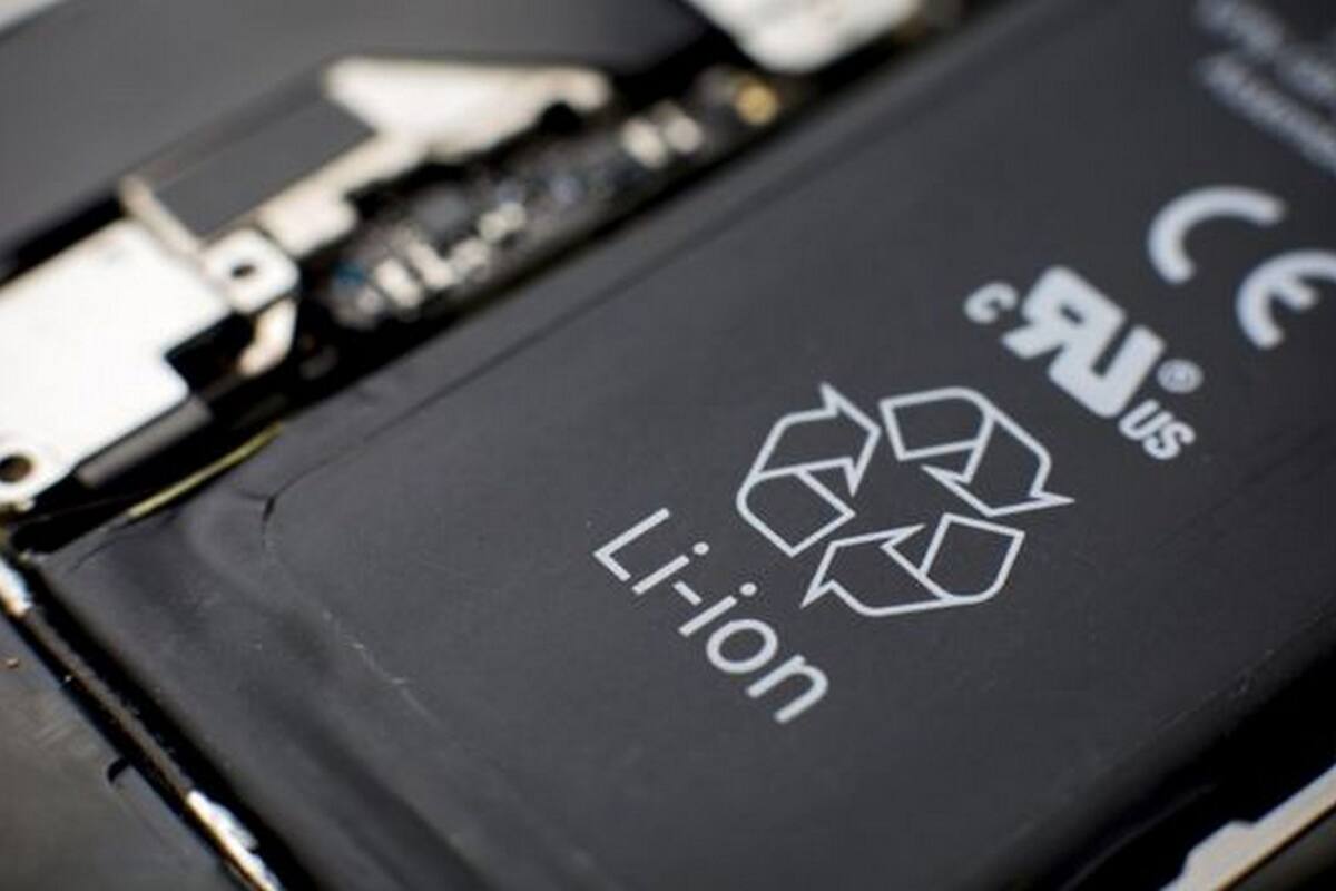 Las baterías de litio de los celulares son ligeras y poco costosas pero tienen más riesgo de sobrecalentamiento que otro tipo de pilas