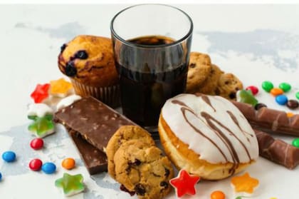 Las bebidas y alimentos azucarados son perjudiciales para la salud