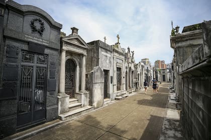 Las bóvedas de las familias más reconocidas de la alta sociedad representan un conjunto artístico de variados estilos