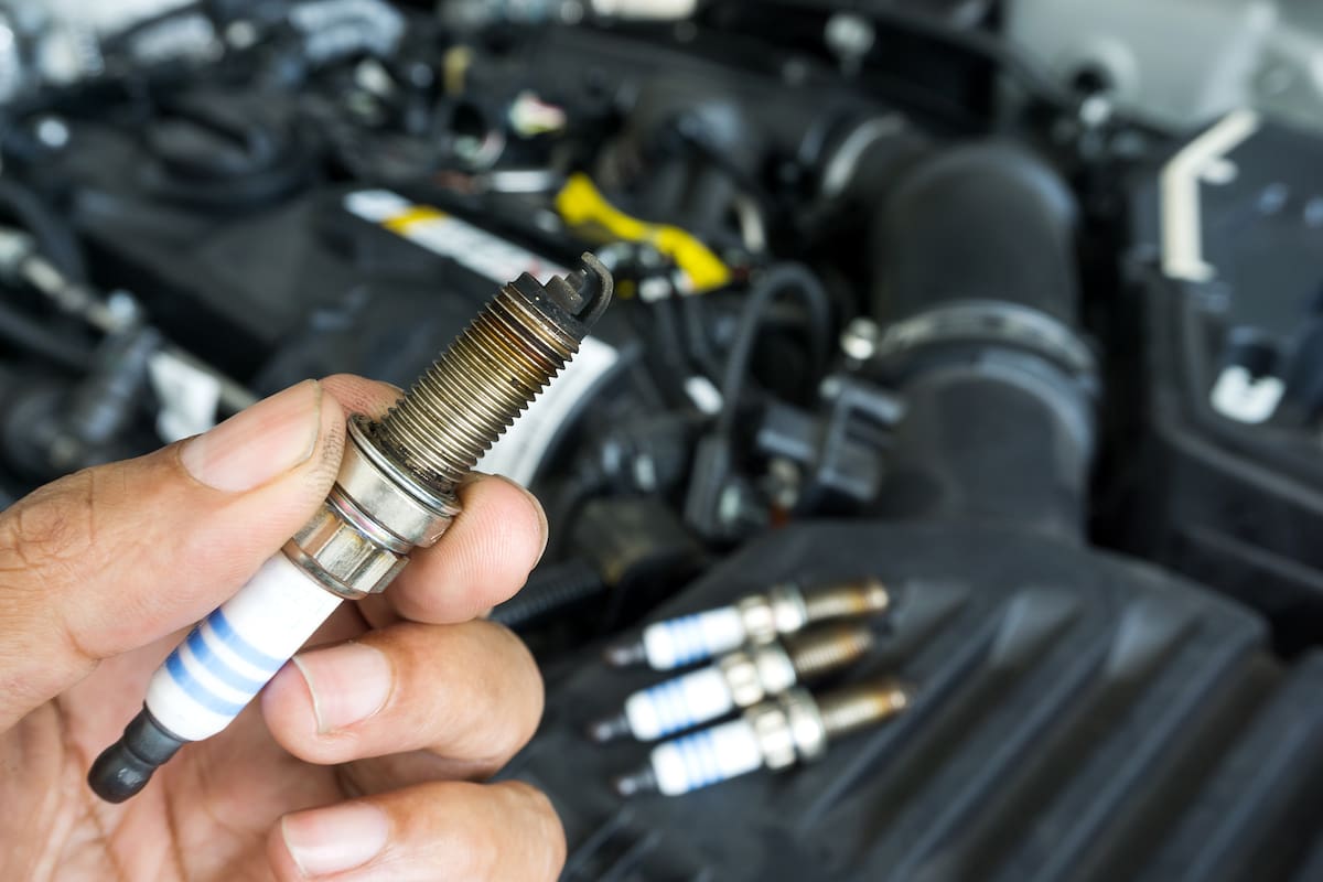 Las bujías absorben parte del calor generado durante la combustión del motor.