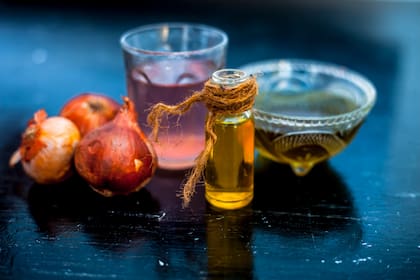 Las búsquedas en Internet se han duplicado en 2019: champú o shampoo de cebolla es la última tendencia para tener un pelo fuerte, sedoso y brillante