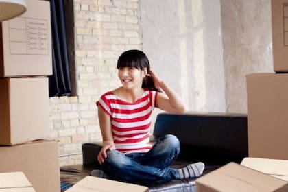 Las cajas se acumulan rápidamente, por lo que resulta buena idea desmontarlas justo después de abrir un paquete y reciclarlas de inmediato