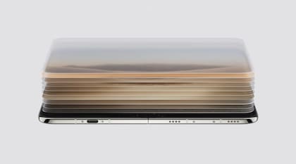Las capas que usa Apple para que no se note el pliegue del iPhone Duo