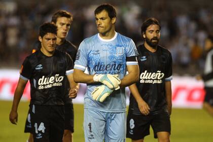 Las caras lasgas en Racing tras el triunfo que se esfumó al final