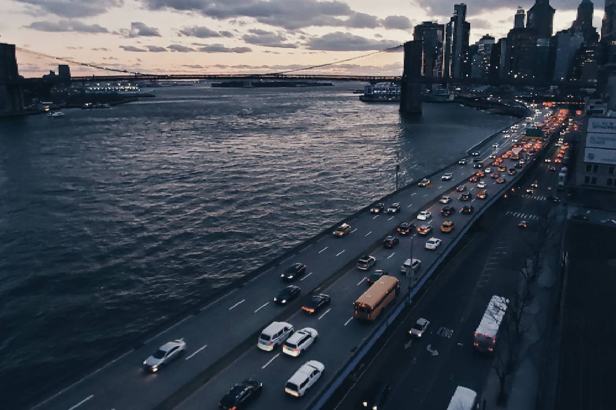 Las carreteras de Nueva York tendrán un aumento en el costo de peajes