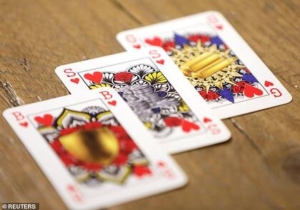 Las cartas de género neutro se venden por Internet. Fuente: Eva Plevier / Reuters