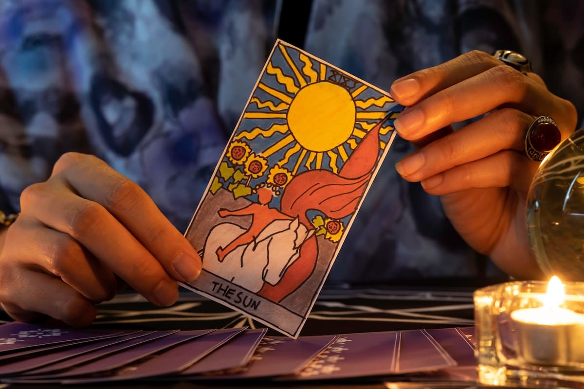 Las cartas de Nana Calistar iluminan el camino de los astros