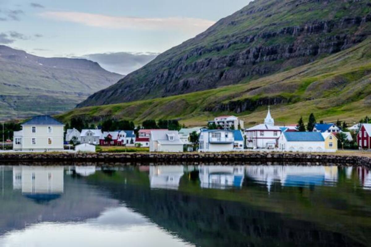 Las casas fueron destruidas por el diluvio de barro y rocas. Crédito: Lonely Planet