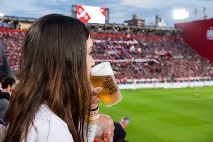 Las cervezas sin alcohol buscan sumar ocasiones de consumo como los partidos de fútbol