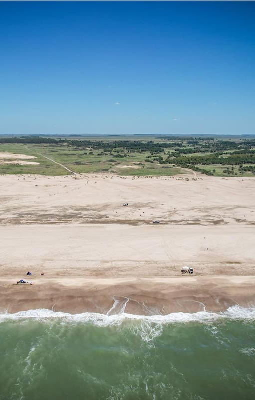 Las chacras marítimas El Salvaje se encuentran en el km 427 de la ruta provincial 11, a minutos de Mar de las Pampas